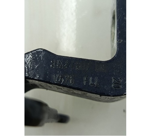 Комплект петель двери передней левой 2 шт.