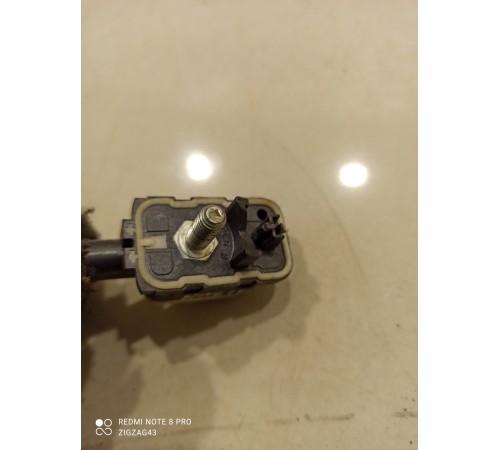 Датчик удара(передний правый)