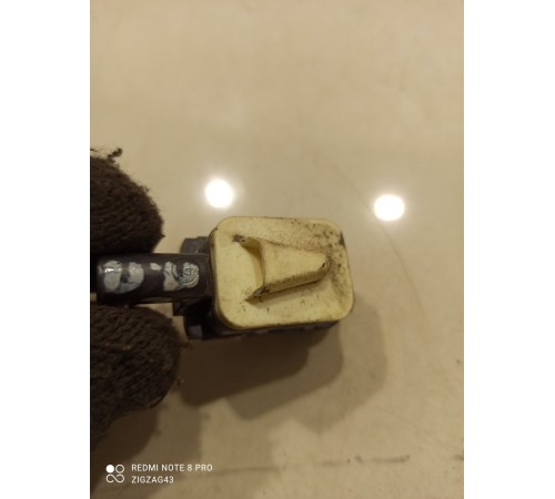 Датчик удара(передний правый)