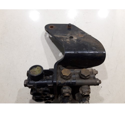 Распределитель тормозных сил