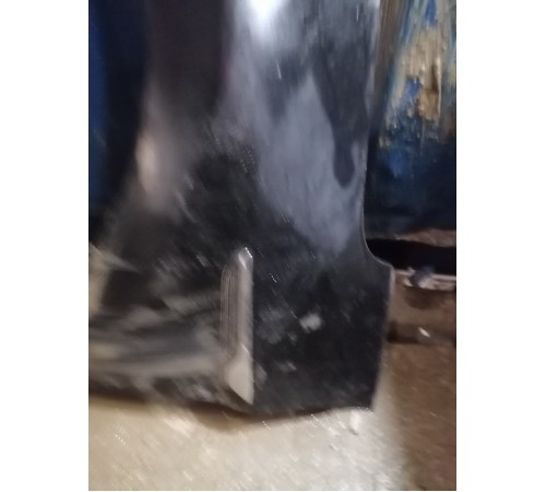 Крыло переднее левое