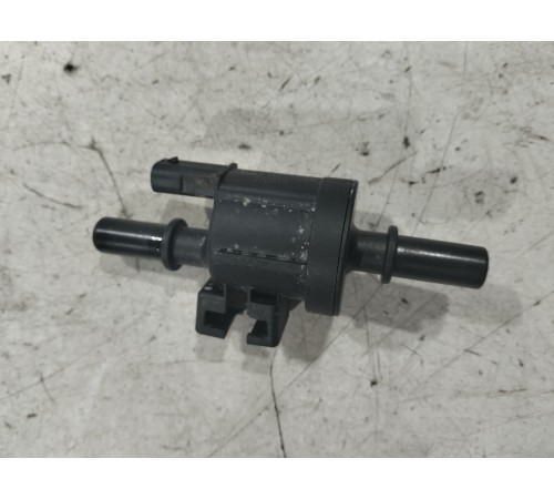 Клапан вентиляции топливного бака