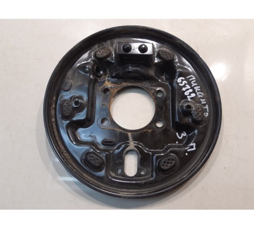 Пыльник заднего тормоза правый