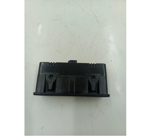 Разъем USB (двойной)