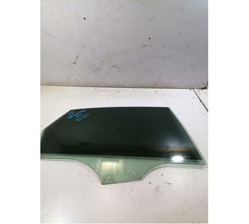 Стекло двери заднее правое