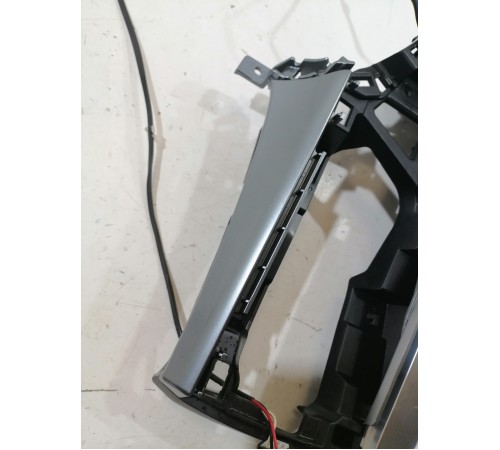 Накладка торпедо левая