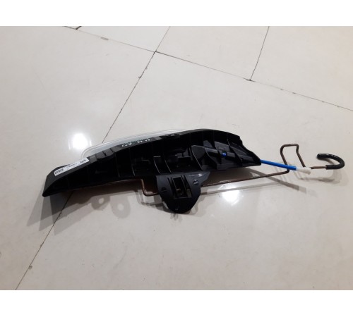 Регулировка левой боковины сиденья передняя правая