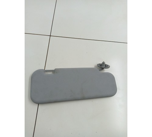 Козырек солнцезащитный левый