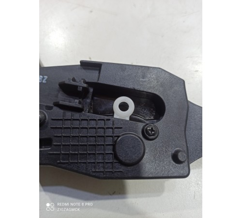 Активатор крышки лючка бензобака