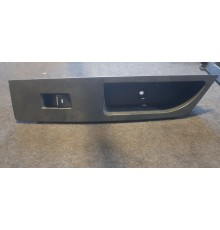 Кнопка стеклоподъемника передняя правая