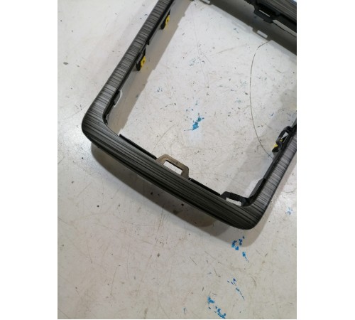 Накладка центральной консоли