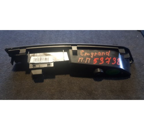 Кнопка стеклоподъемника передняя правая