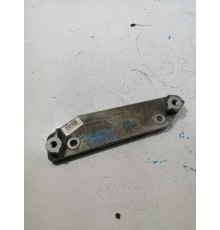 Кронштейн опоры двигателя