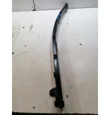 Направляющая правой сдвижной двери нижняя