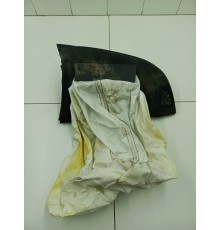 Подушка безопасности переднего пассажира в торпедо