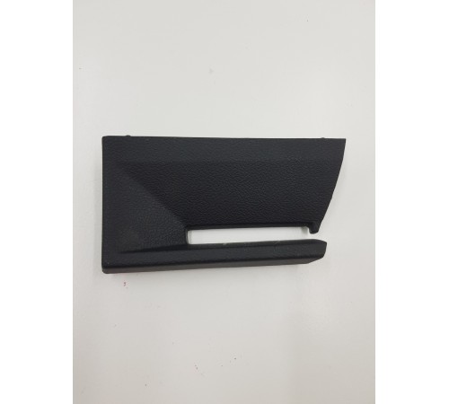 Накладка салона задняя правая