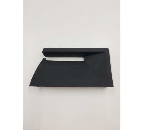 Накладка салона задняя правая