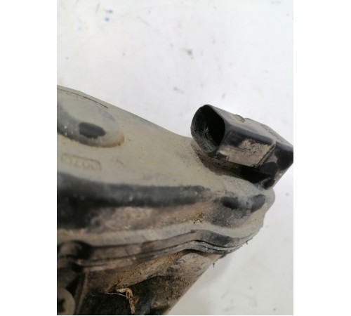 Суппорт задний левый с моторчиком