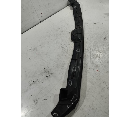 Уплотнитель капота центральный