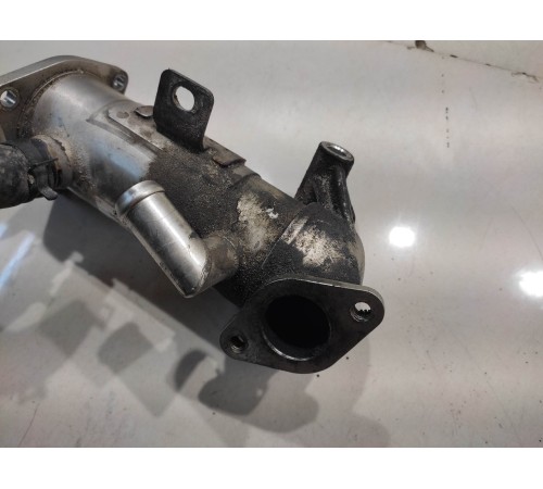 тройник вентиляции картерных газов