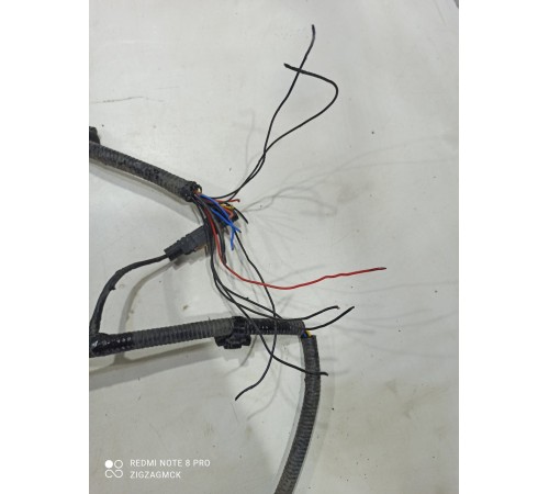 Электропроводка переднего бампера