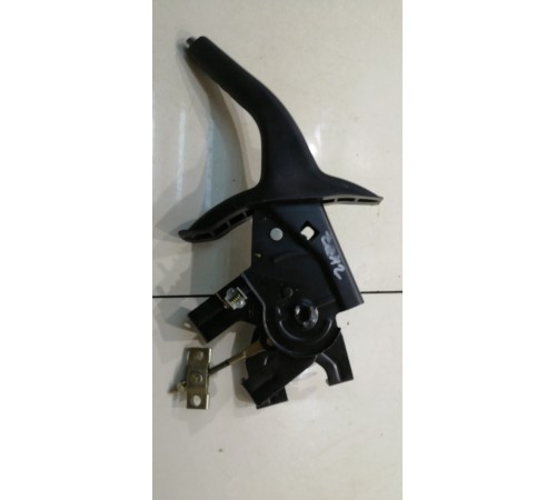 Рычаг стояночного тормоза