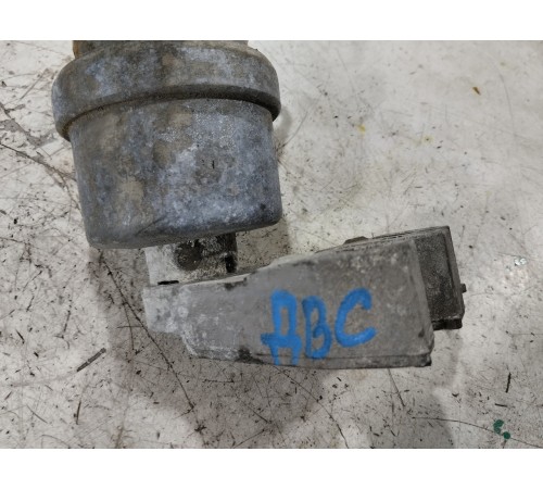 Подушка (опора) двигателя