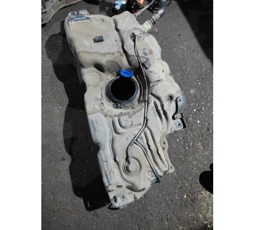 Бак топливный