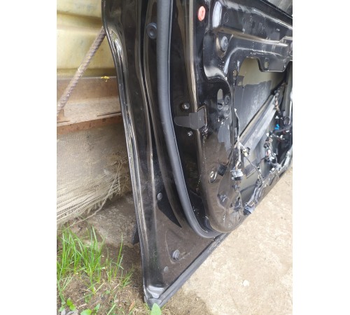 Дверь(передняя левая)