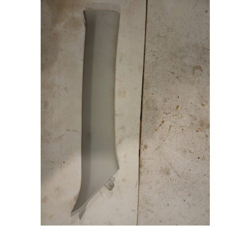 Обшивка стойки передняя правая