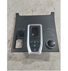 Блок управления центральной консоли