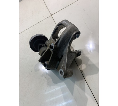 Кронштейн гидроусилителя