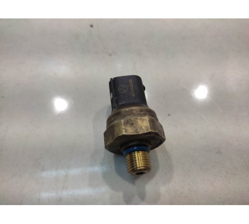 Датчик давления топлива