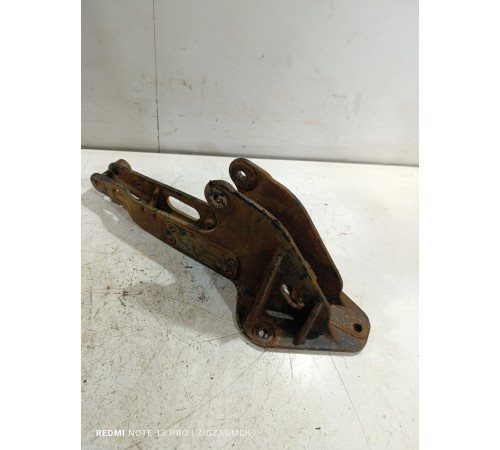 Кронштейн кабины задний левый