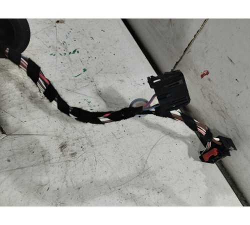Электропроводка двери передняя левая