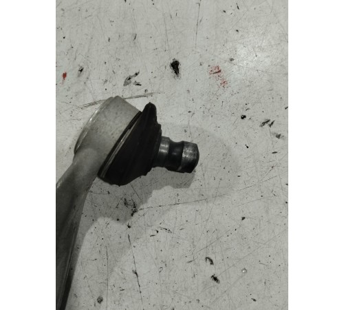 Рычаг подвески передний левый