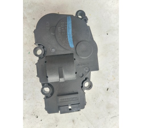 Моторчик привода заслонок отопителя