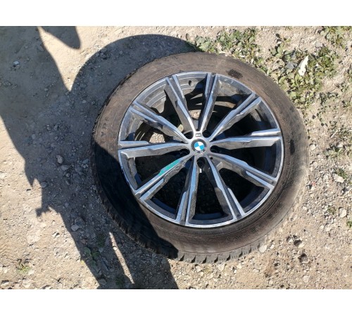 Колесо в сборе 275/45 R20