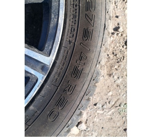 Колесо в сборе 275/45 R20