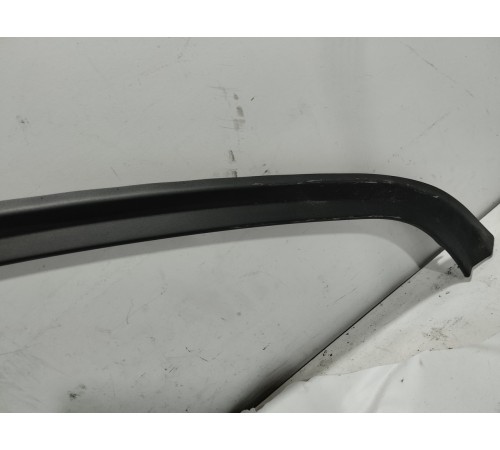 Накладка рамки двери (передняя левая)