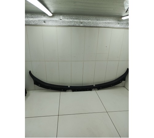 Накладка под лобовое стекло