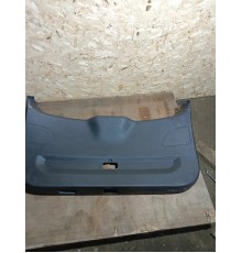 Обшивка крышки двери багажника