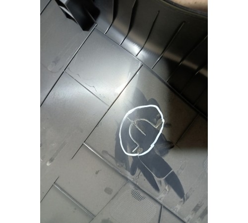 Обшивка крышки двери багажника