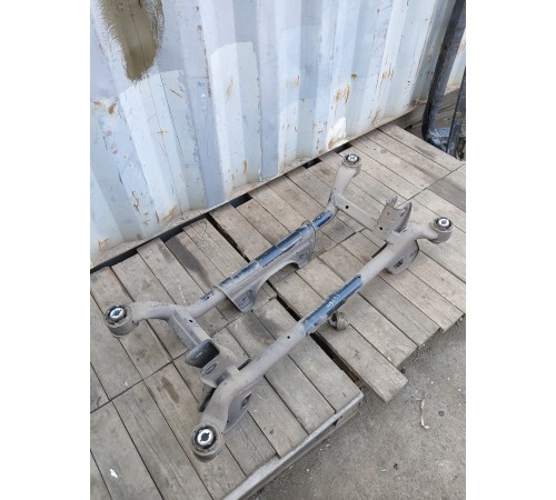 Балка (подрамник) задняя