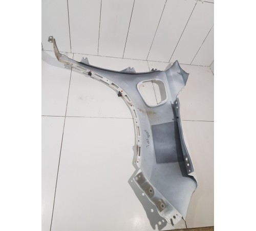 Крыло переднее левое