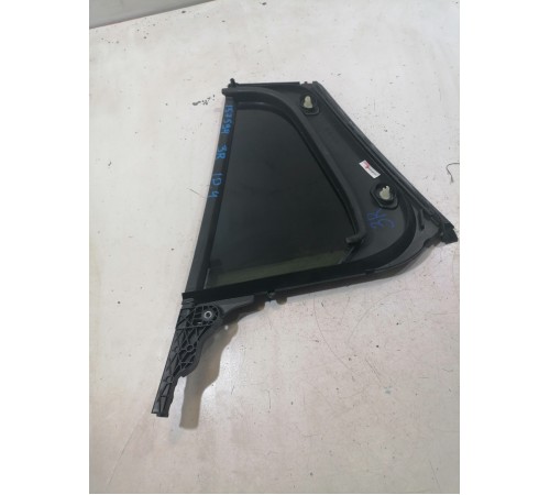 Глухое стекло заднее правое