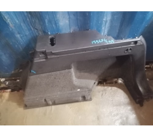 Обшивка багажника