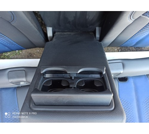 Задний ряд сидений