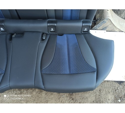 Задний ряд сидений