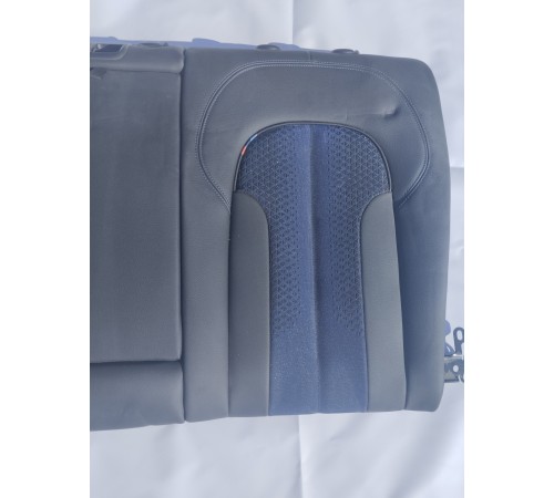 Задний ряд сидений